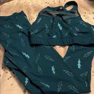 Old navy active wear set